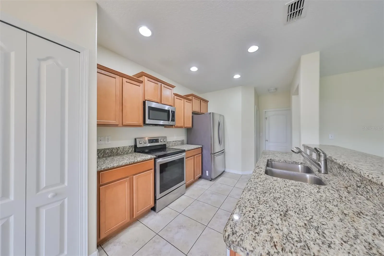 510 LAGUNA MILL DR