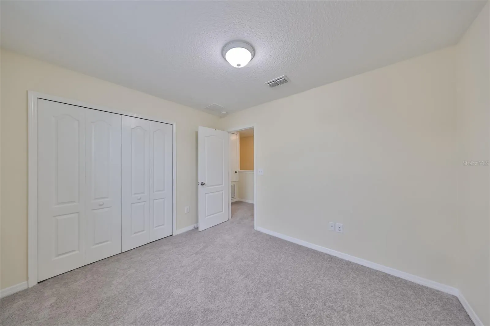 510 LAGUNA MILL DR