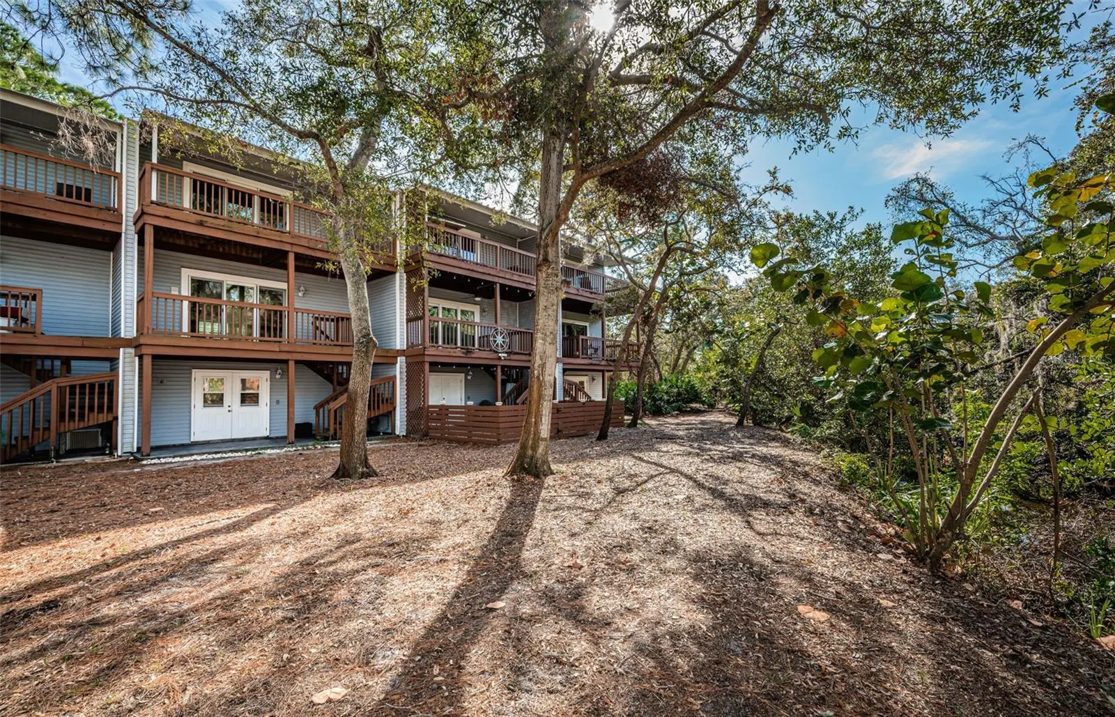 514 RYANS WOODS LN