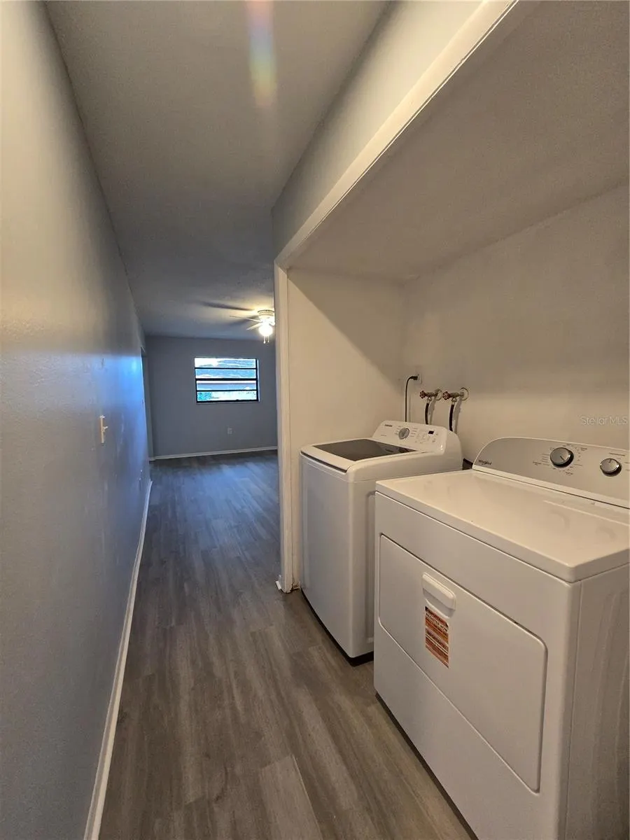 4039 AUDUBON DR