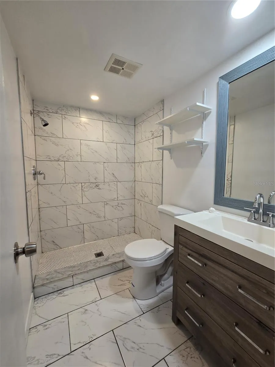 4039 AUDUBON DR
