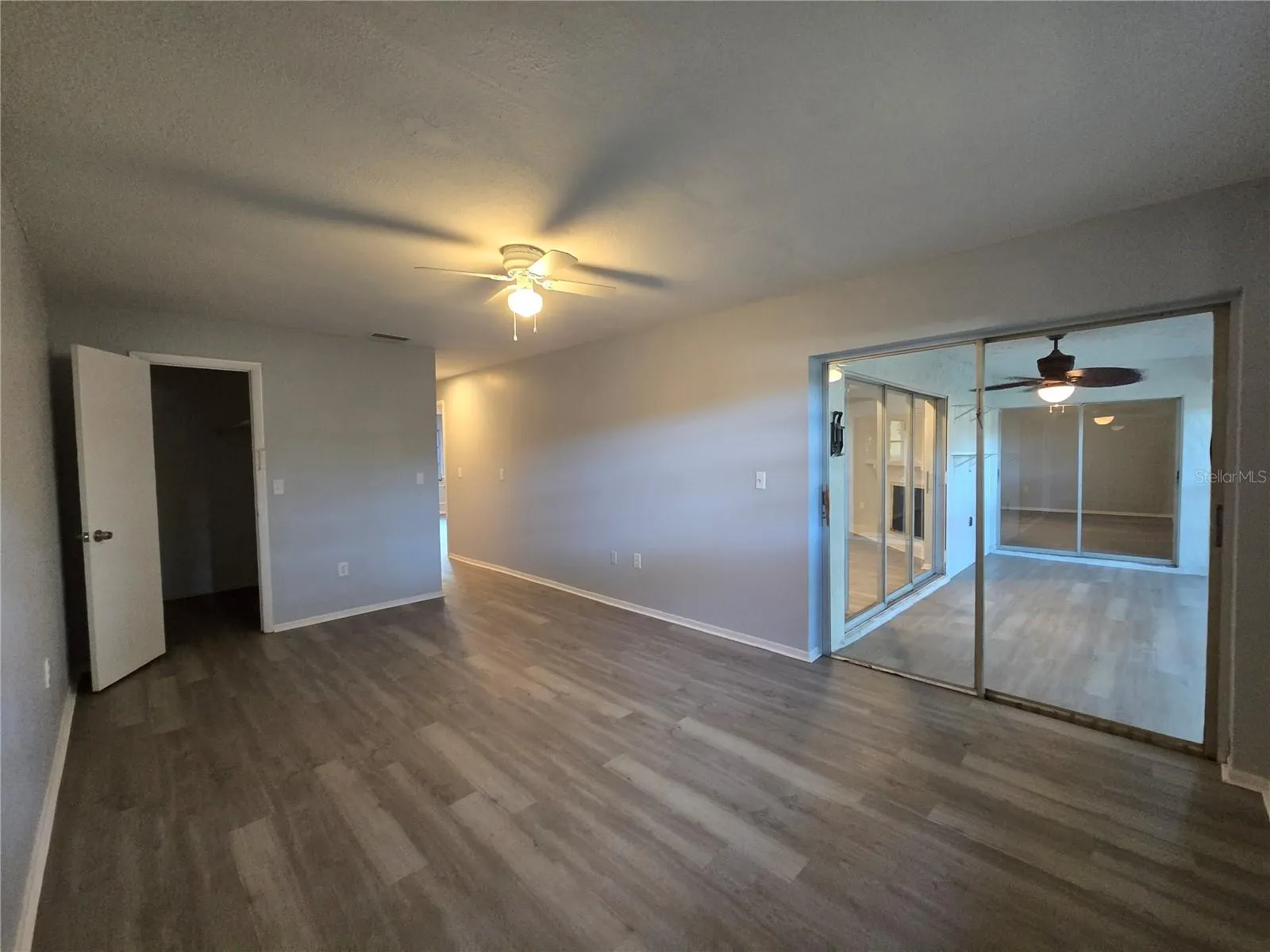 4039 AUDUBON DR
