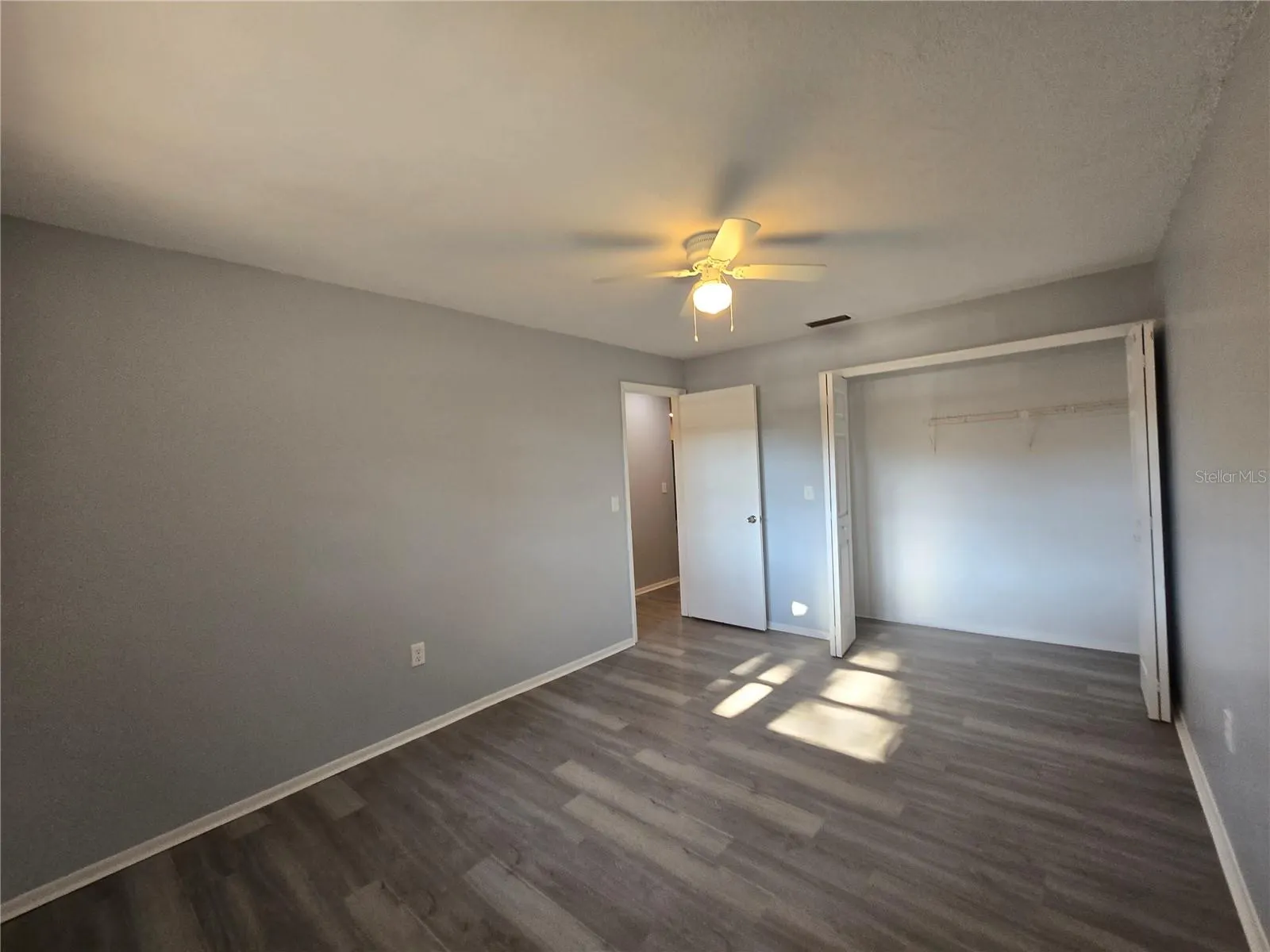 4039 AUDUBON DR