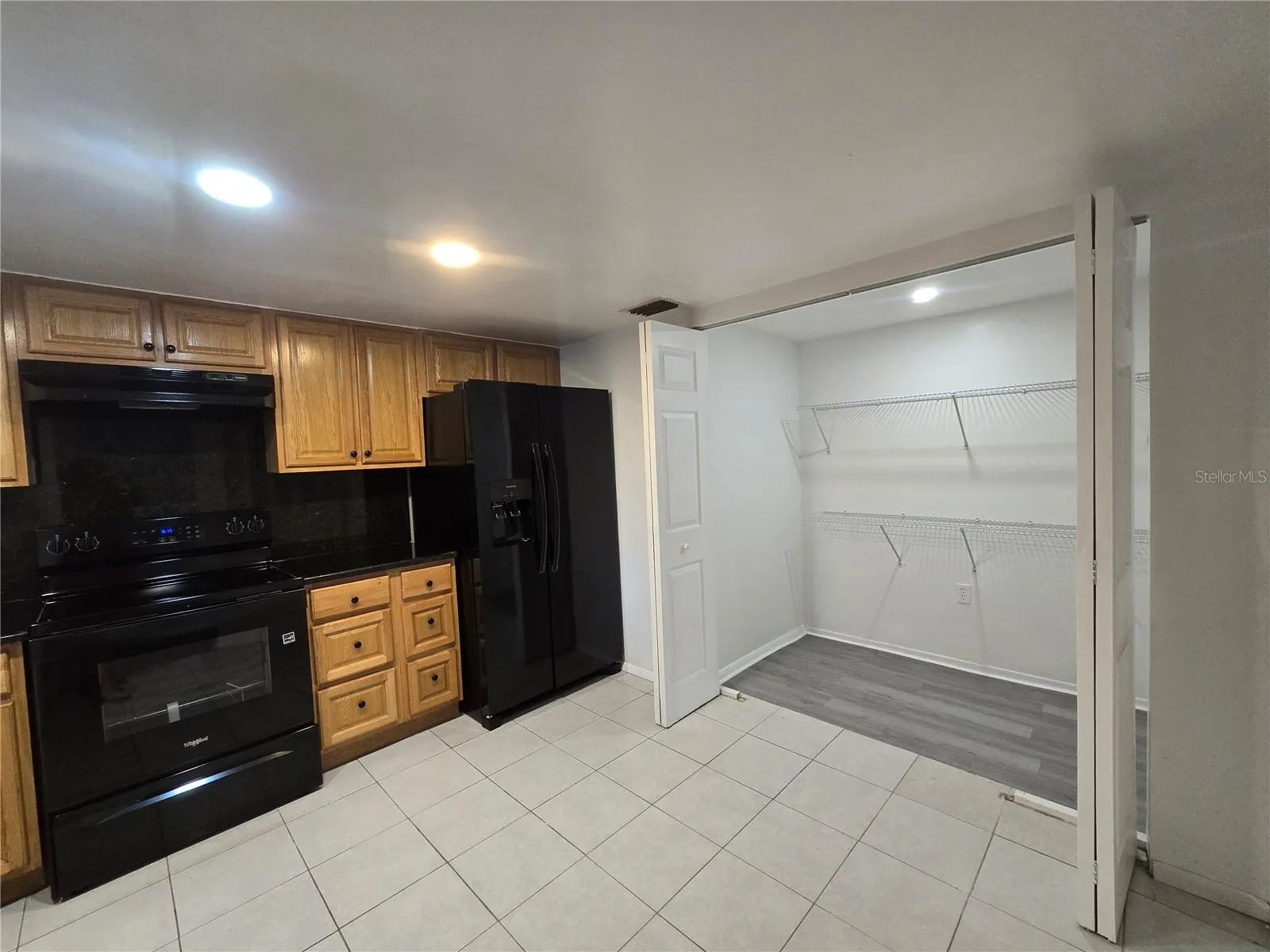 4039 AUDUBON DR