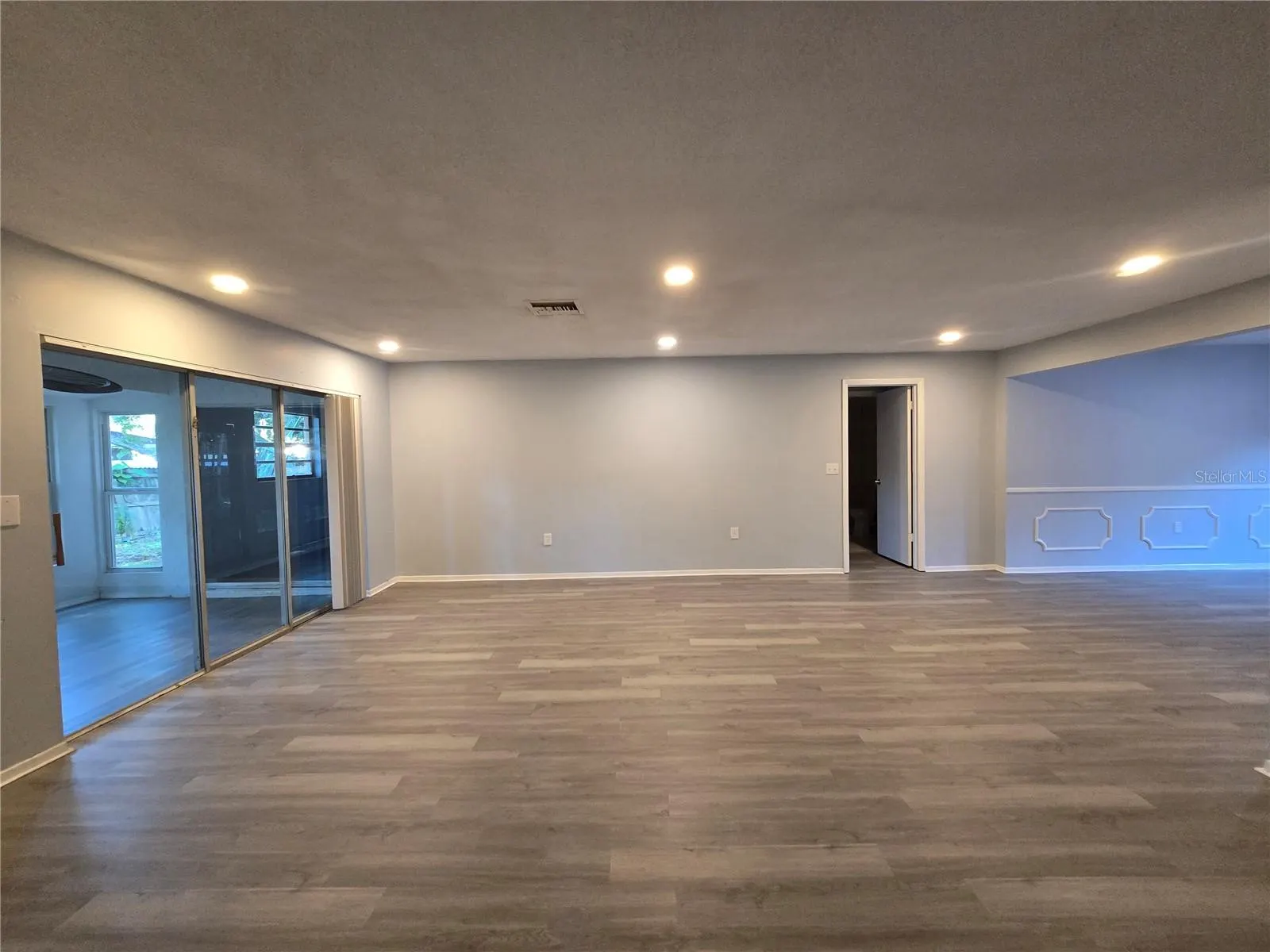 4039 AUDUBON DR