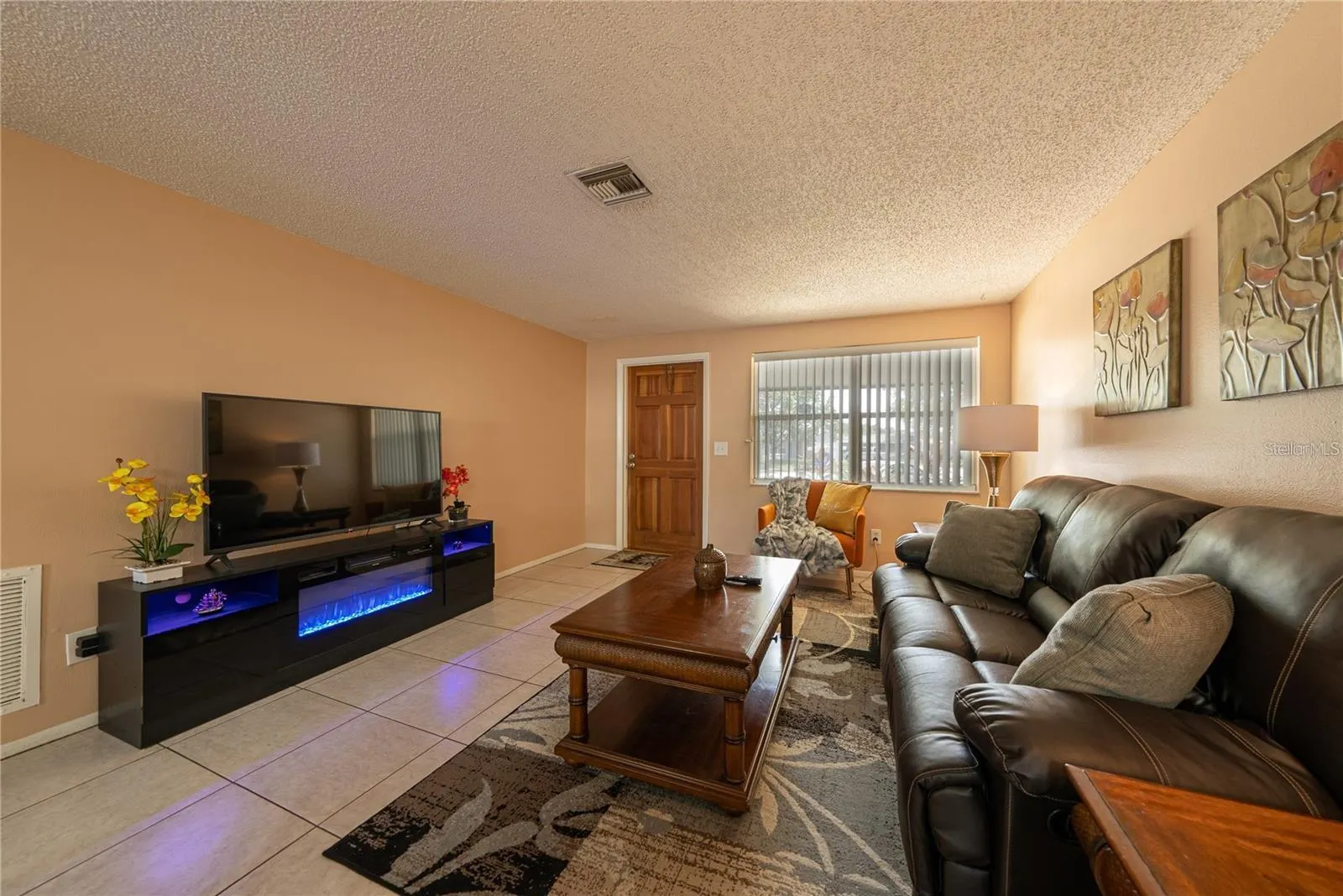 3118 PALM CT