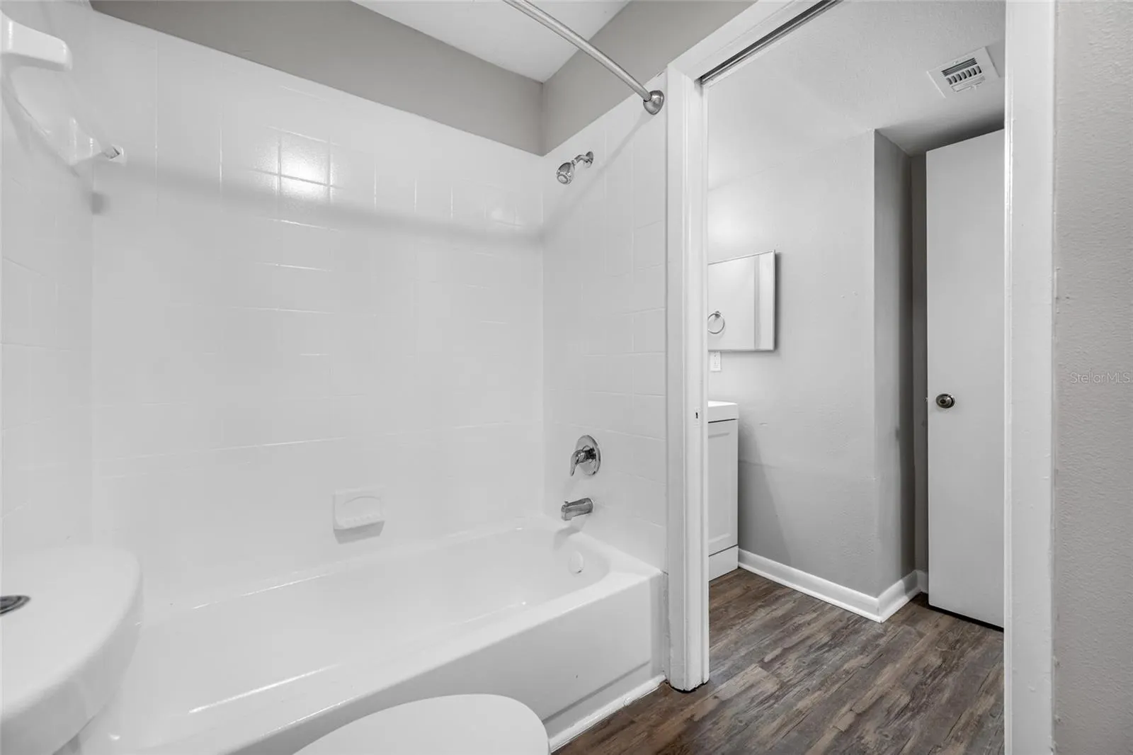 5902 E 122ND AVE #106, #106