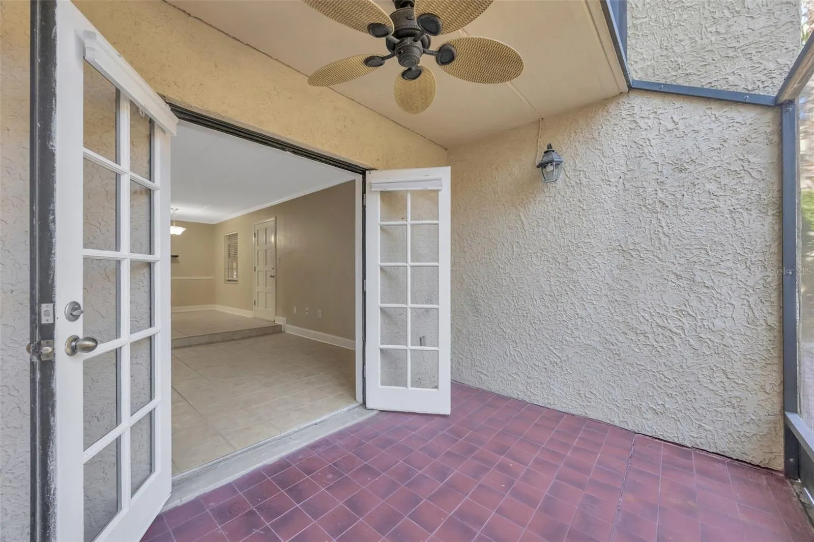 5305 SAN SEBASTIAN CT #127, #127