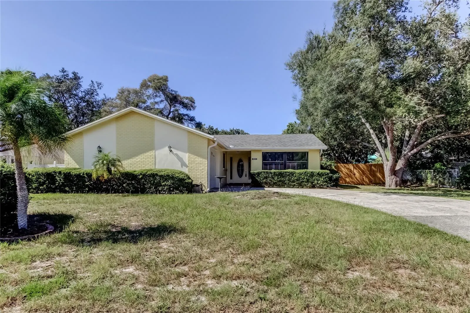 1404 CASTLEWORKS LN