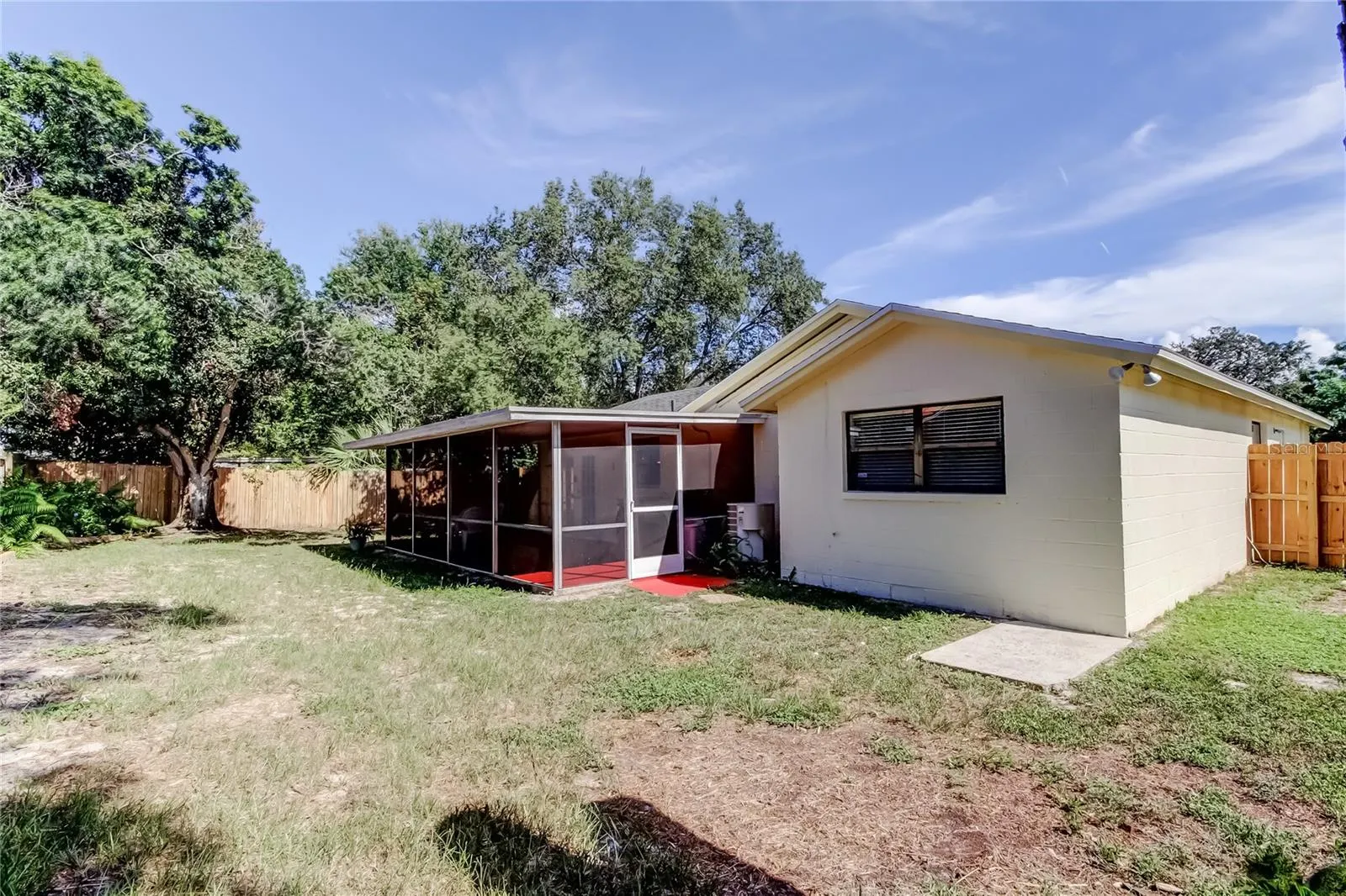 1404 CASTLEWORKS LN