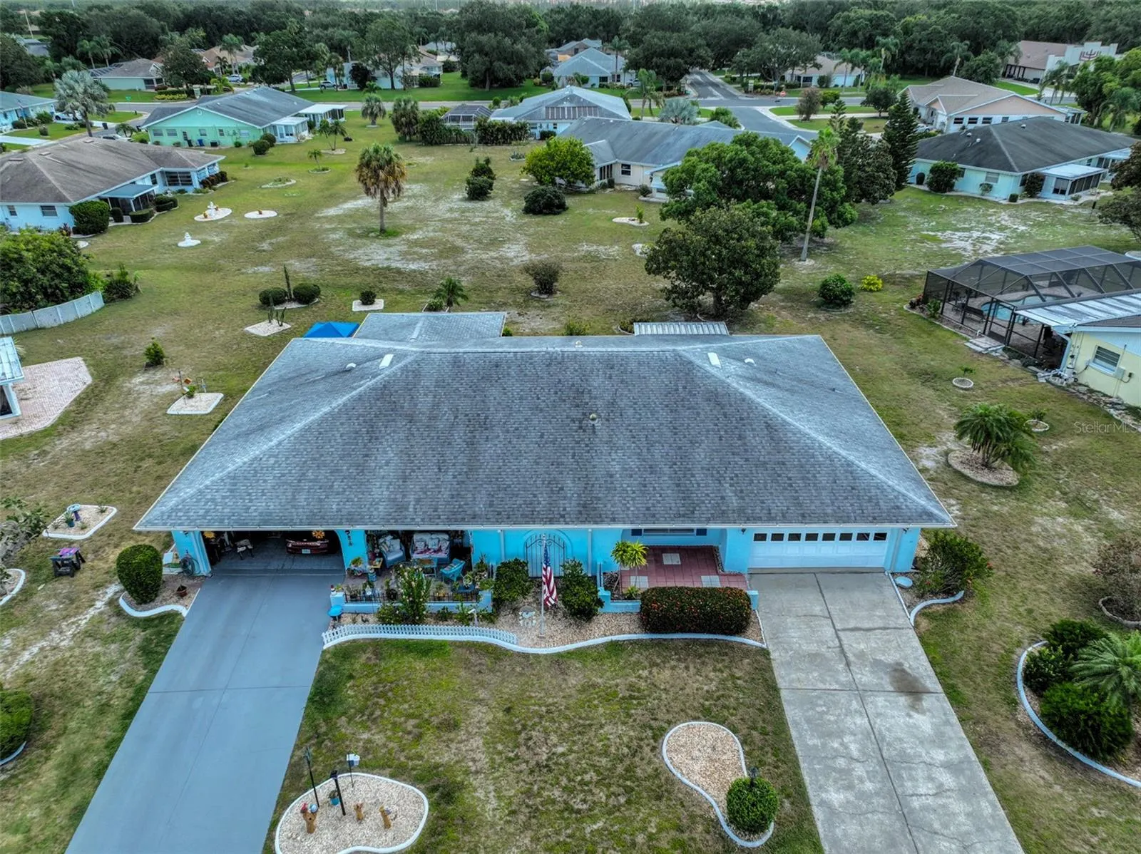 1219 WILD FEATHER LN