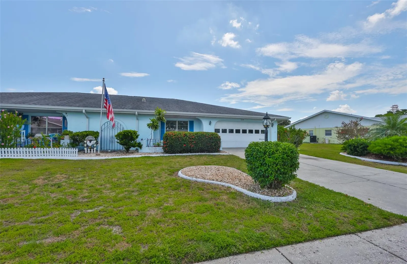 1219 WILD FEATHER LN
