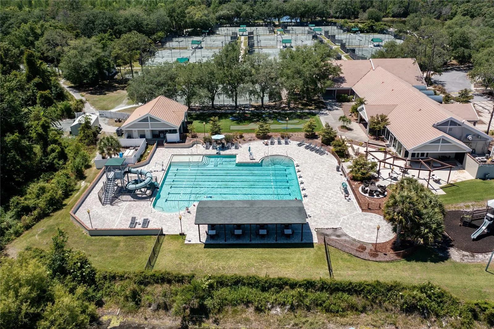 9117 WOODRIDGE RUN DR