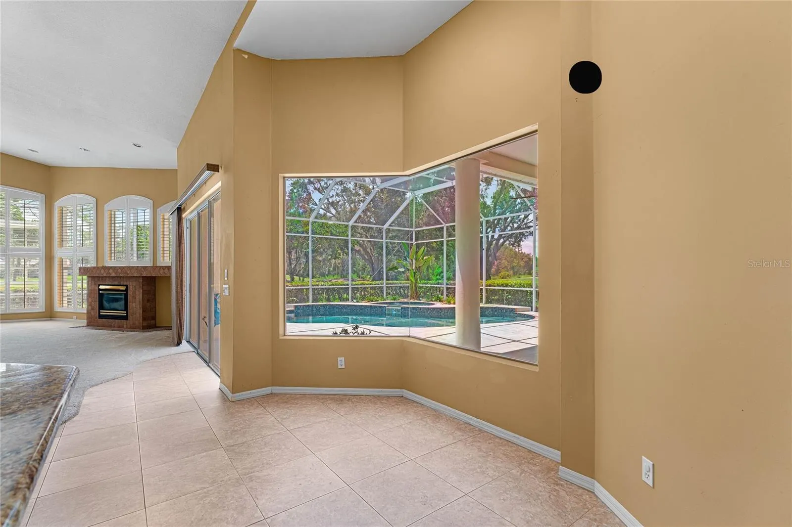 9117 WOODRIDGE RUN DR