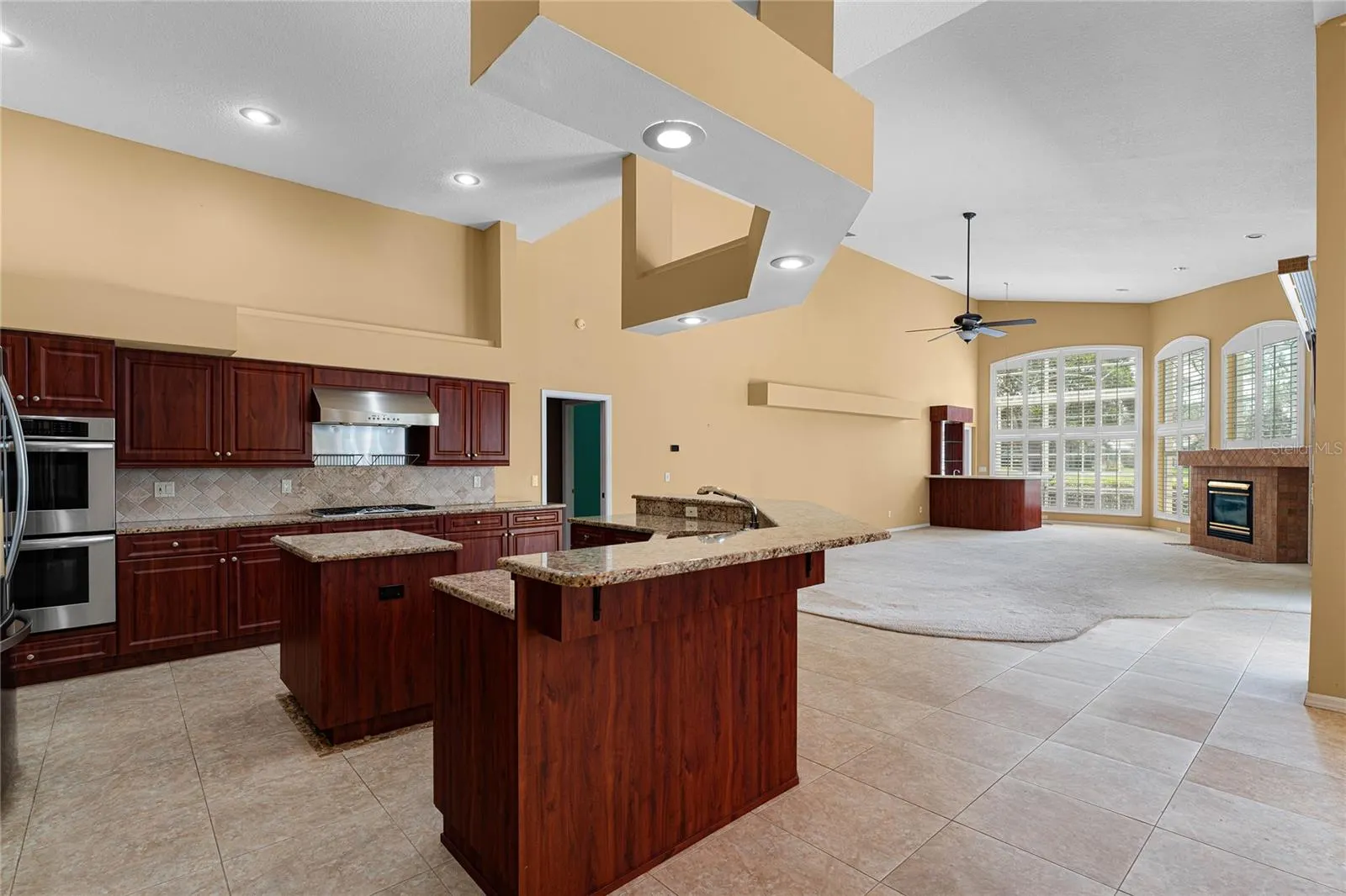 9117 WOODRIDGE RUN DR