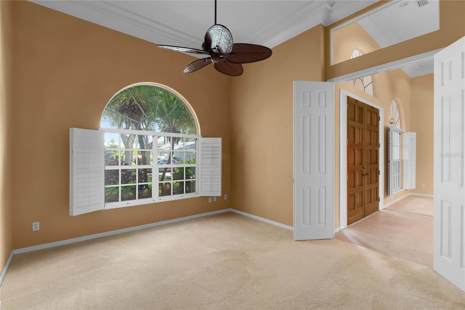 9117 WOODRIDGE RUN DR