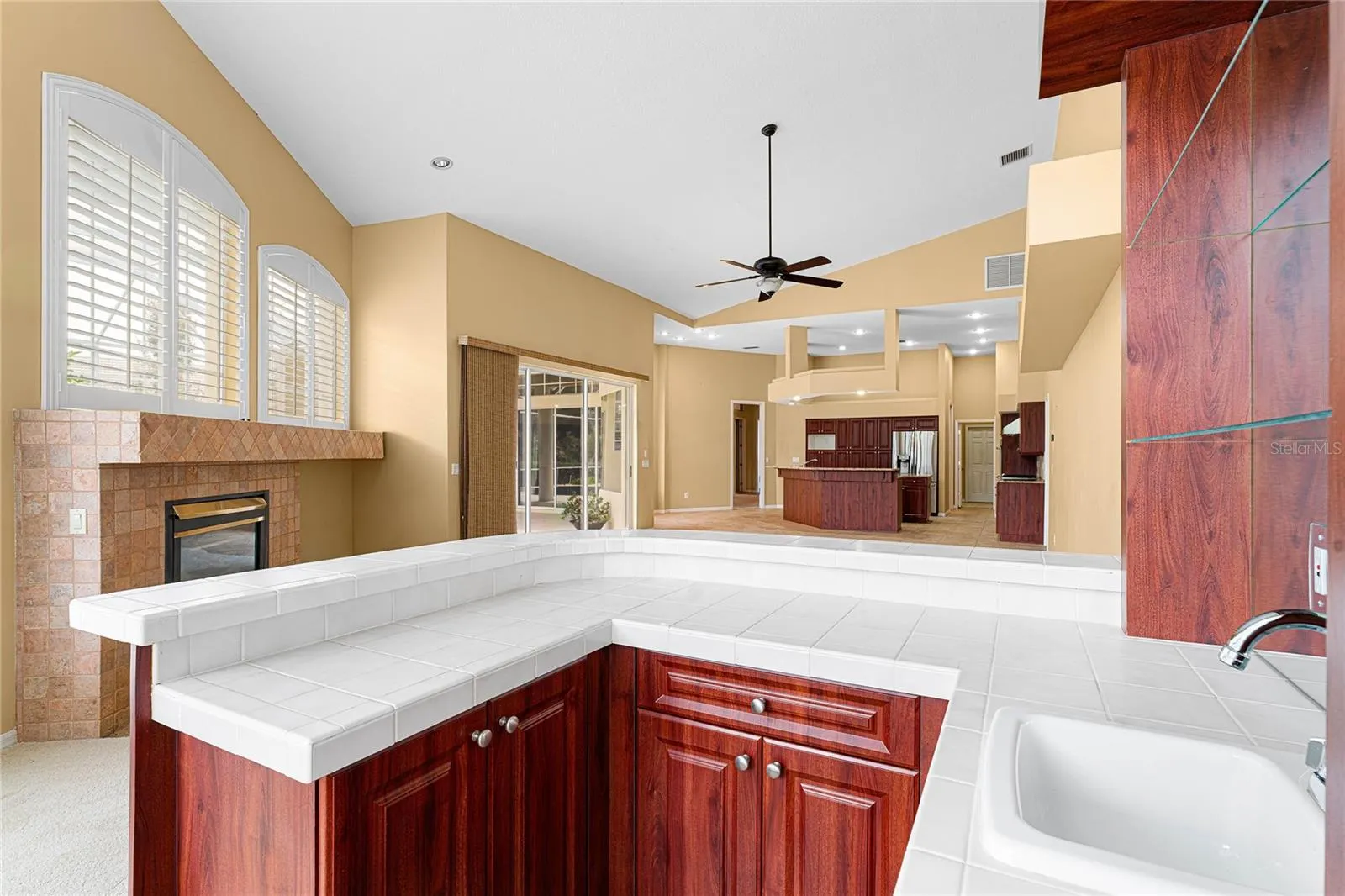 9117 WOODRIDGE RUN DR
