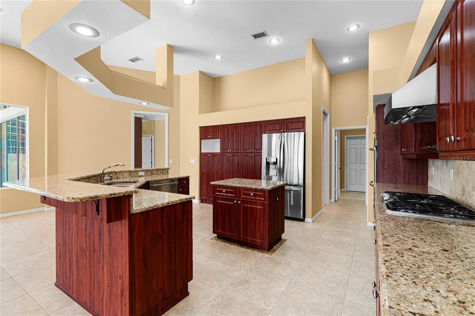 9117 WOODRIDGE RUN DR