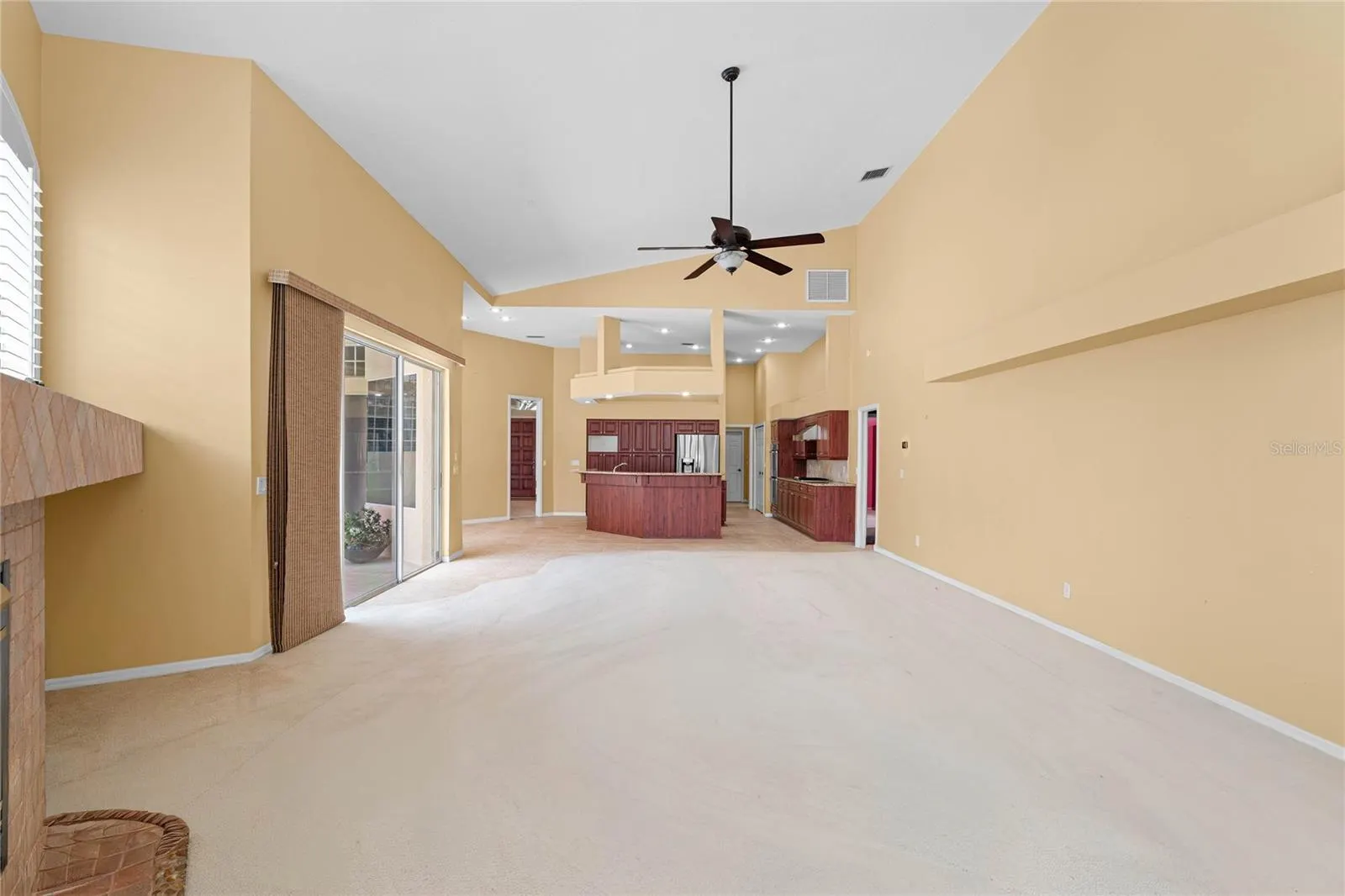 9117 WOODRIDGE RUN DR