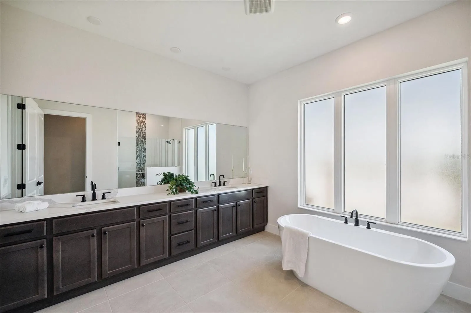 5932 RED MANGROVE LN