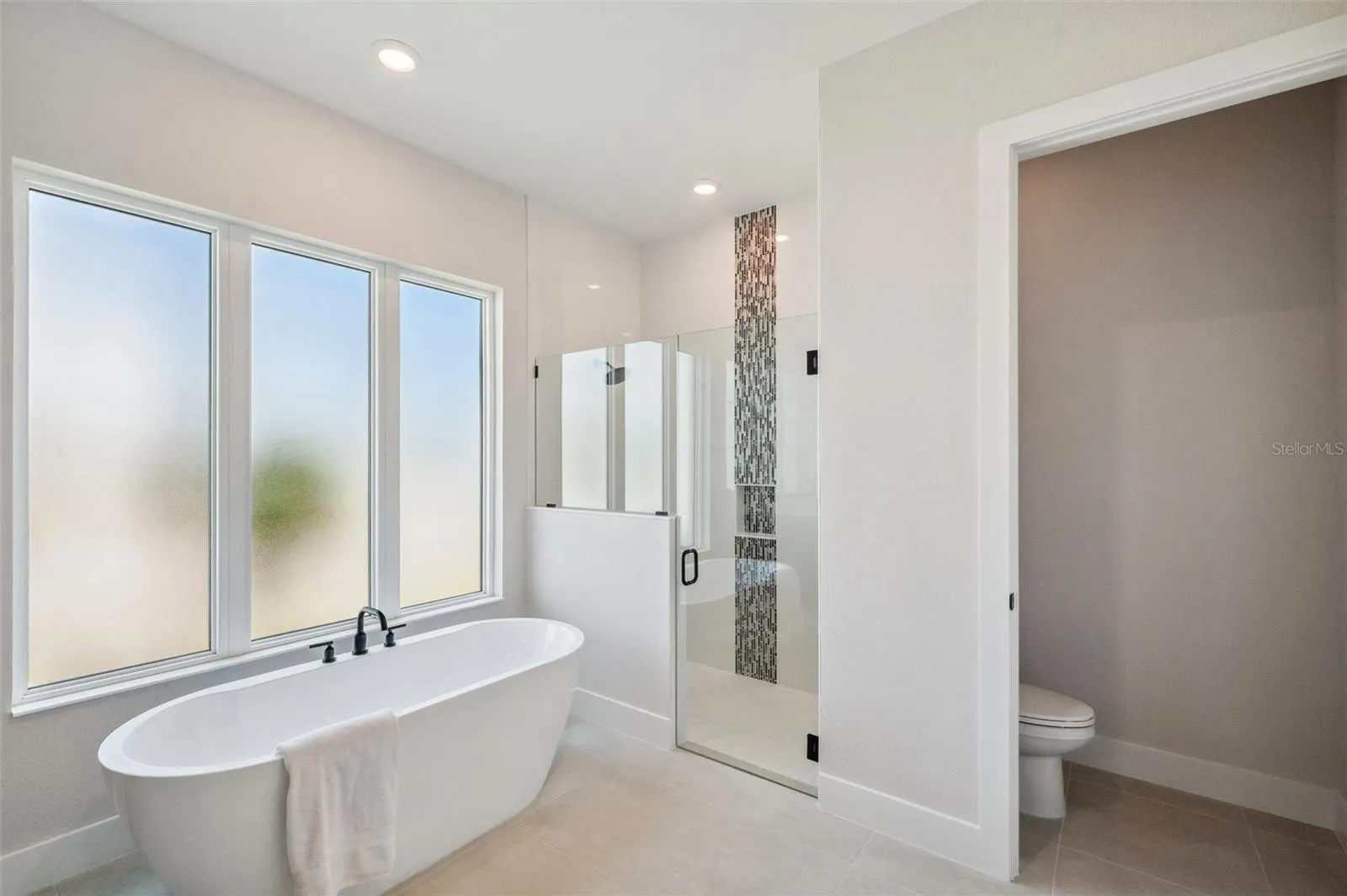 5932 RED MANGROVE LN