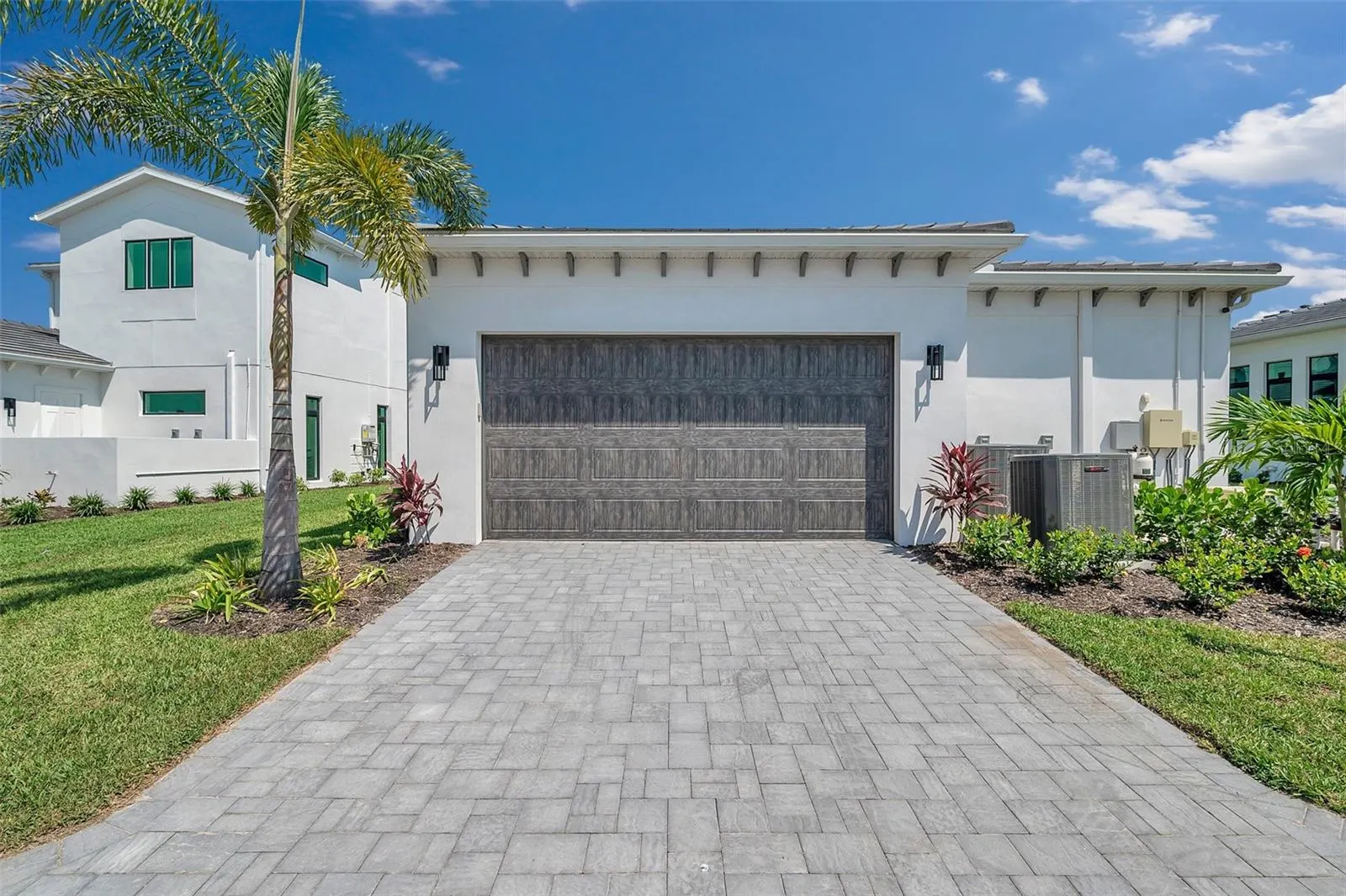5932 RED MANGROVE LN