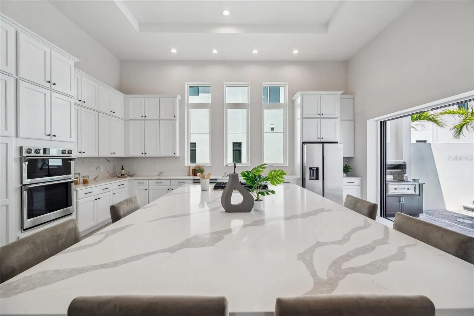 5932 RED MANGROVE LN