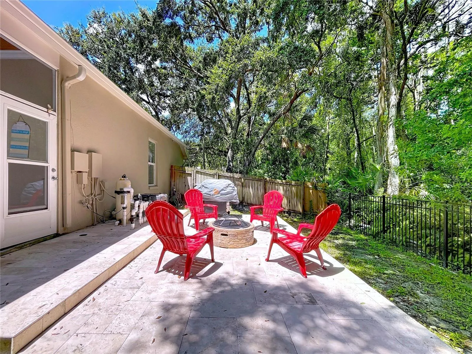 10615 CHAMBERS DR