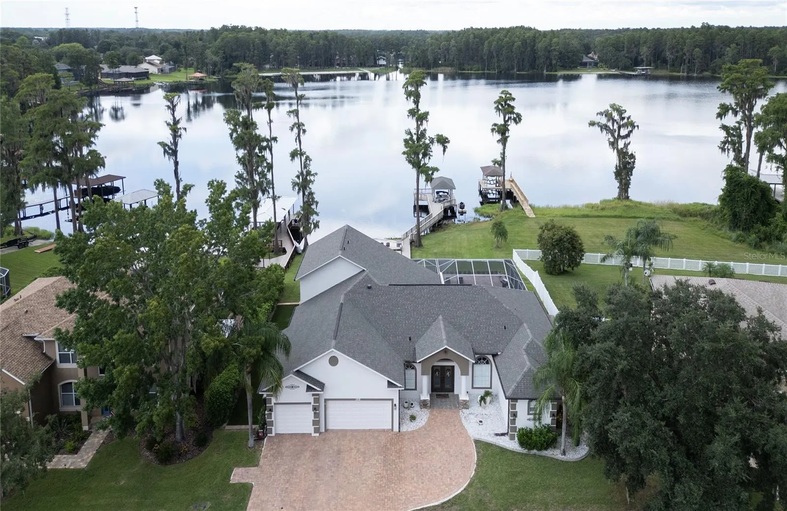 1312 WYNDHAM LAKES DR