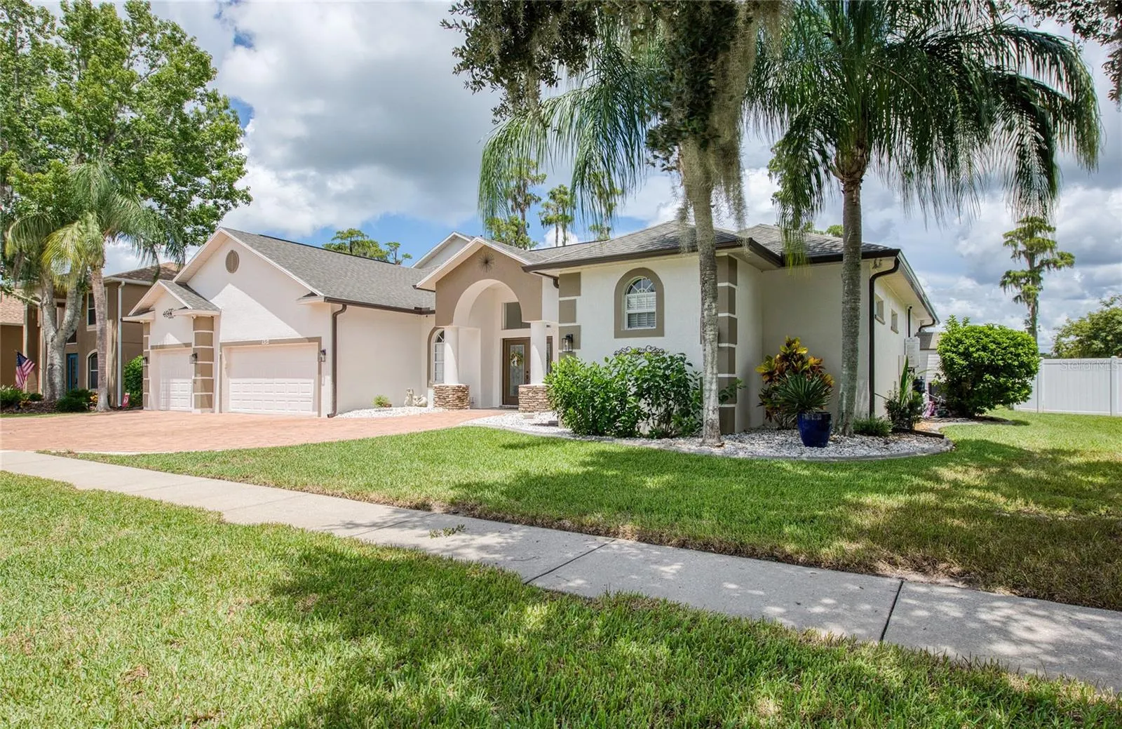 1312 WYNDHAM LAKES DR