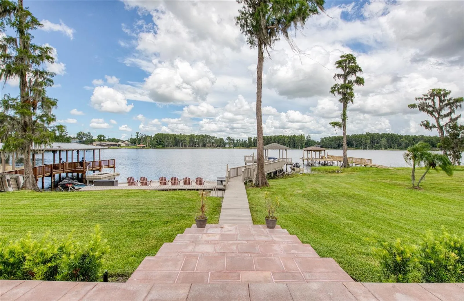 1312 WYNDHAM LAKES DR