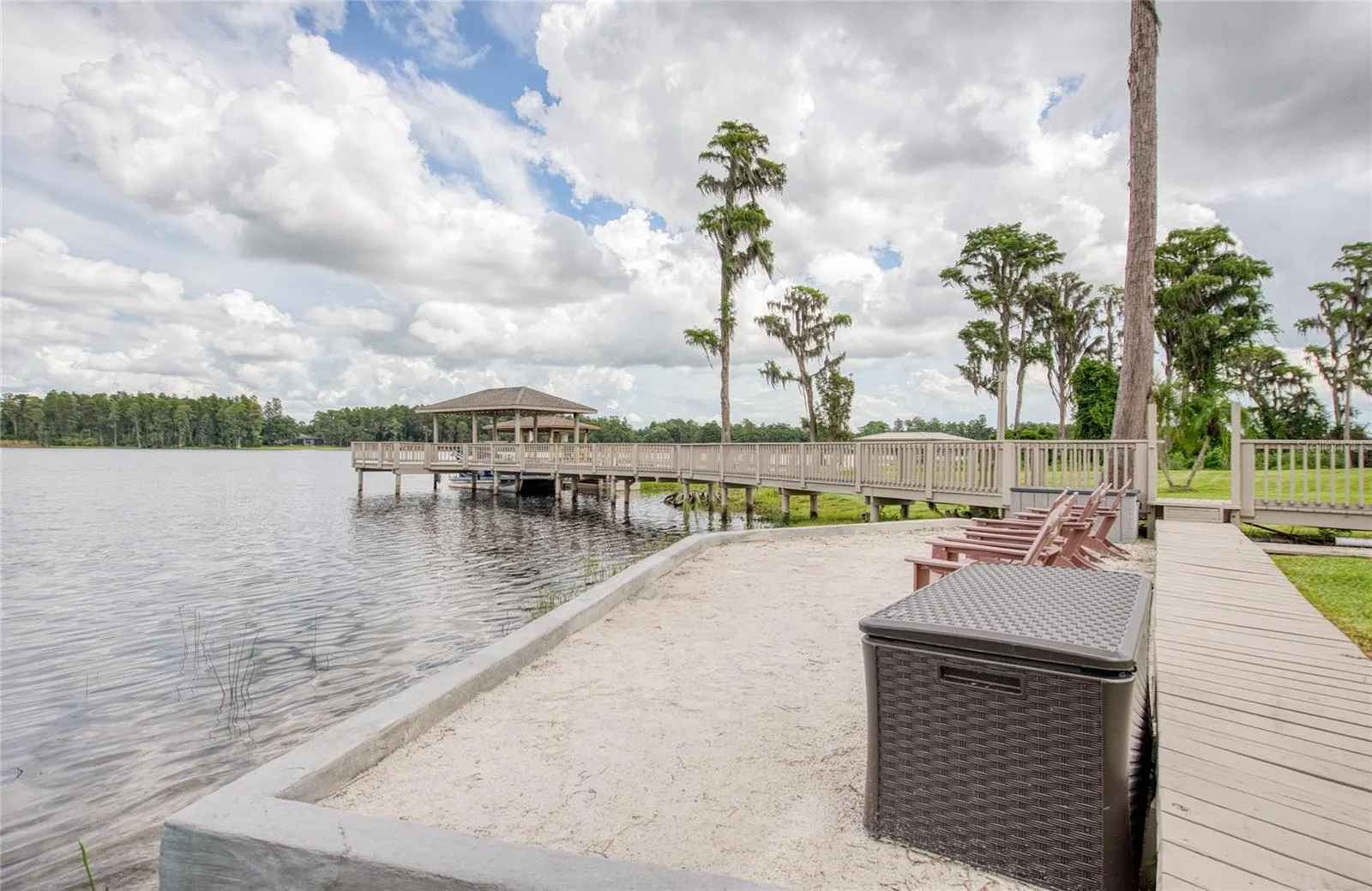1312 WYNDHAM LAKES DR