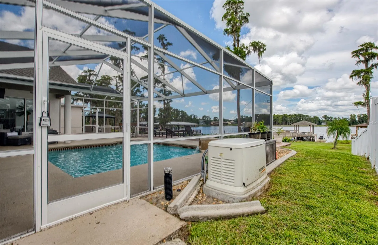 1312 WYNDHAM LAKES DR