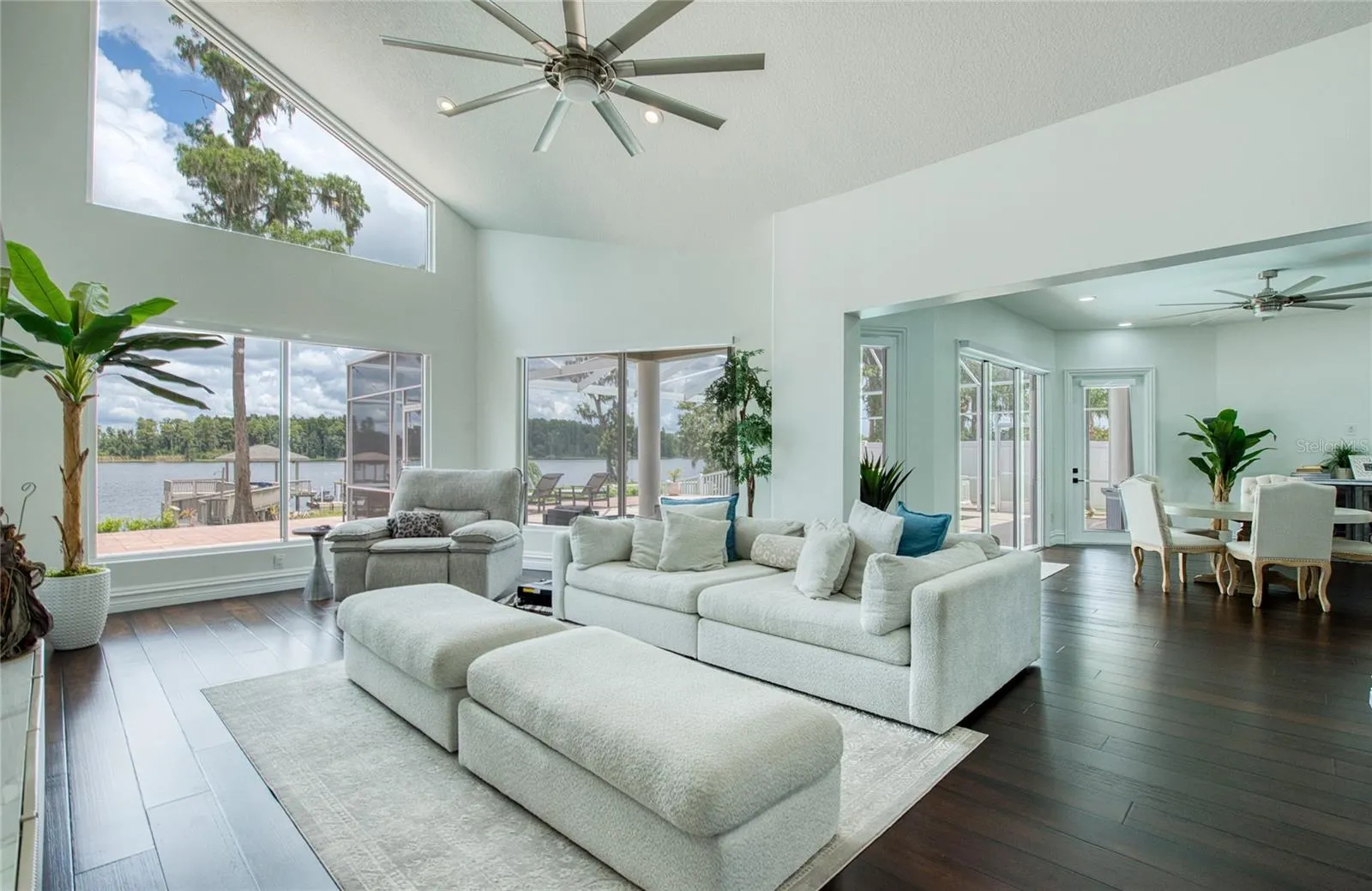 1312 WYNDHAM LAKES DR