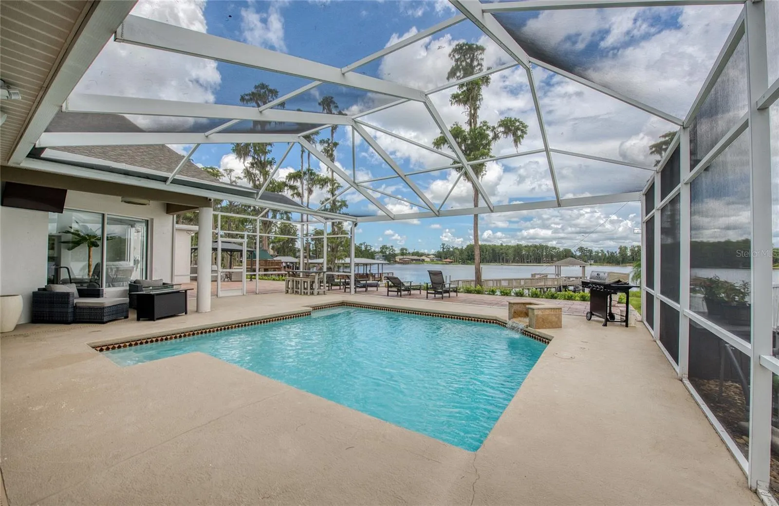 1312 WYNDHAM LAKES DR