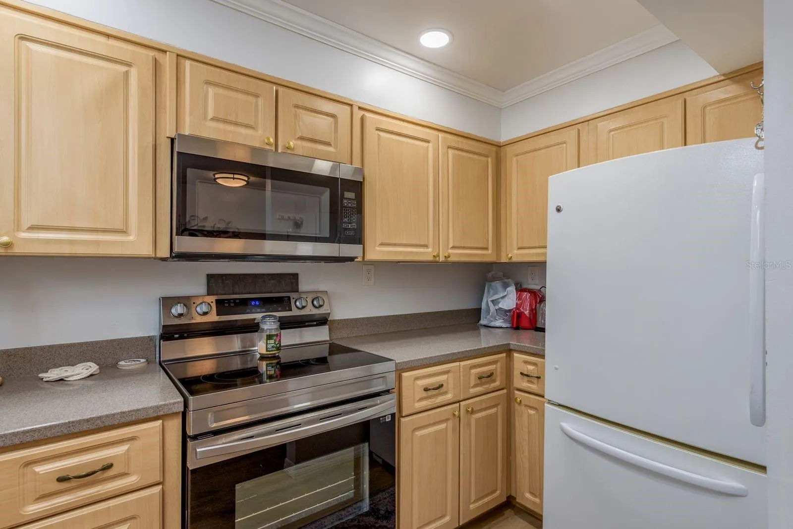 1243 S MARTIN LUTHER KING JR AVE #A303, #A303