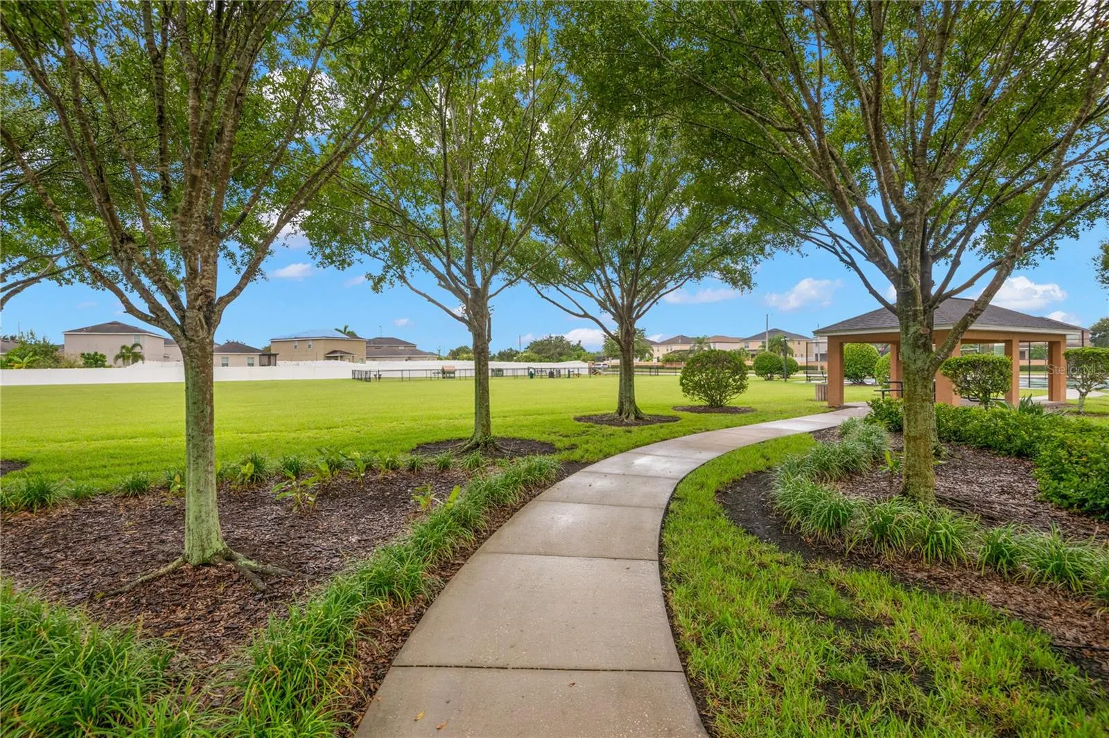 14245 ALISTAR MANOR DR