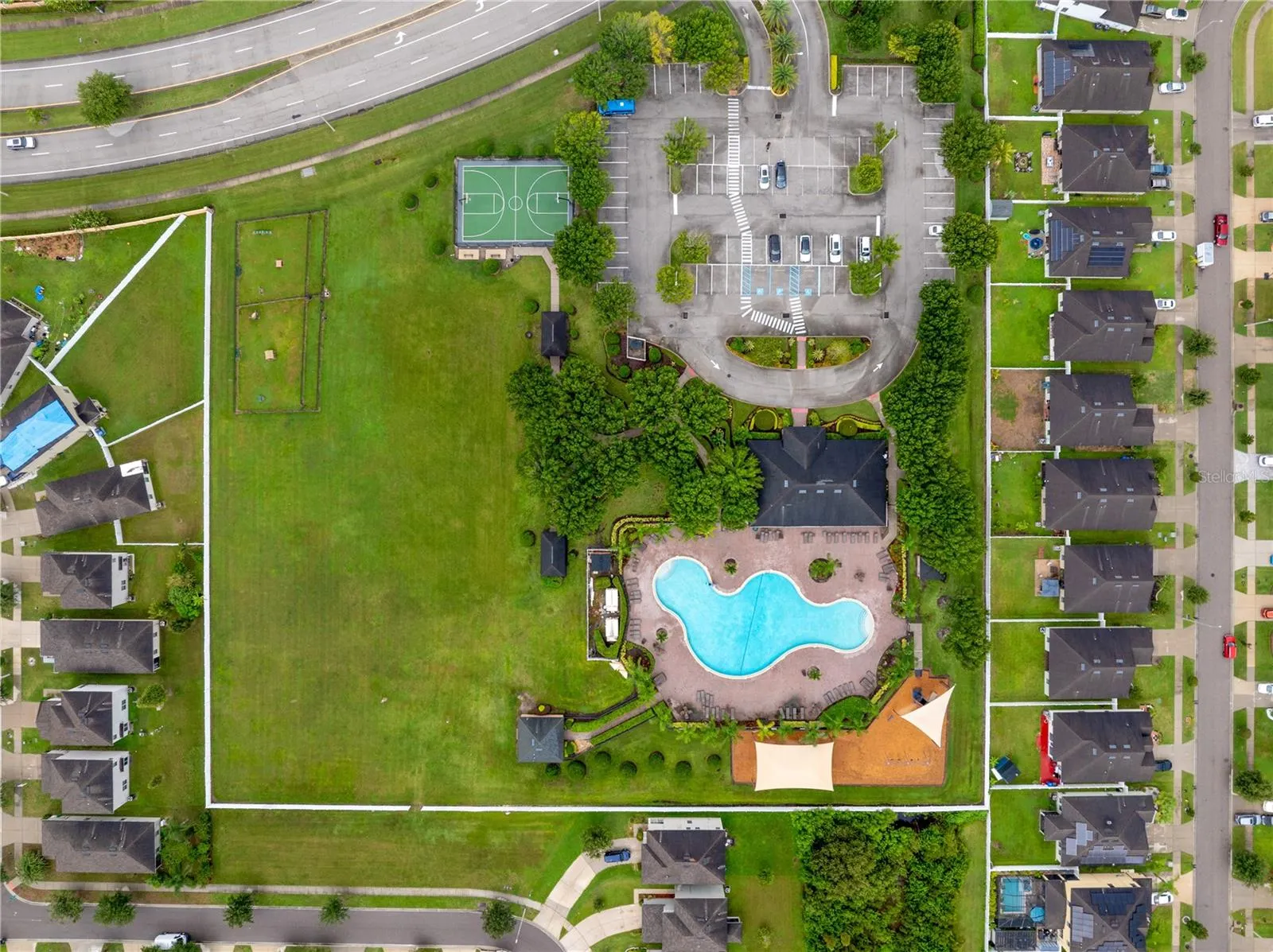14245 ALISTAR MANOR DR