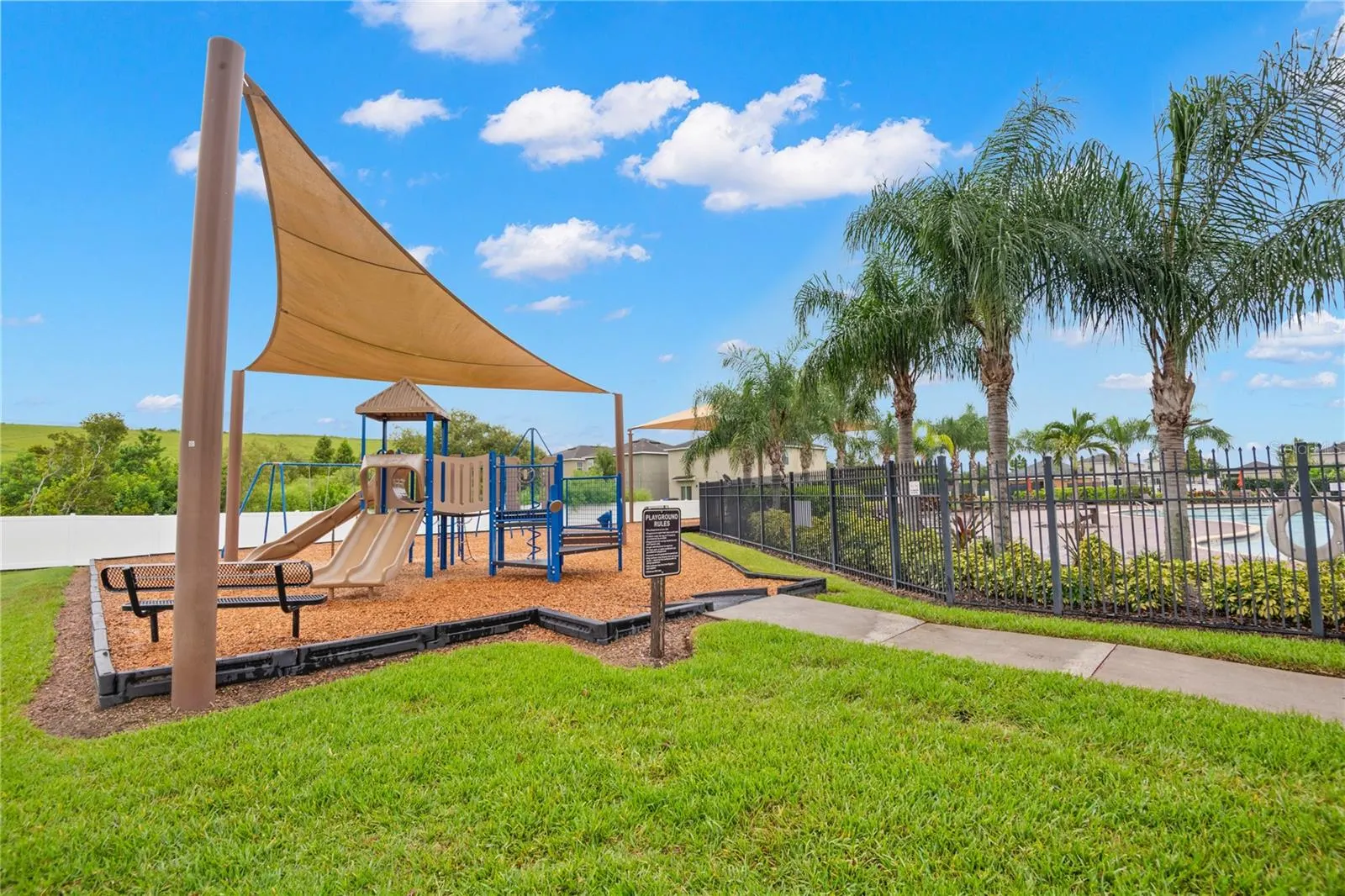 14245 ALISTAR MANOR DR