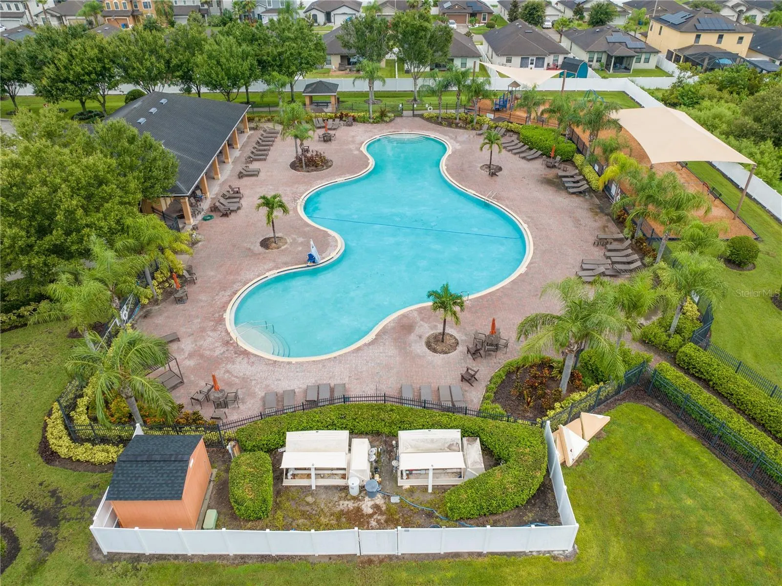 14245 ALISTAR MANOR DR