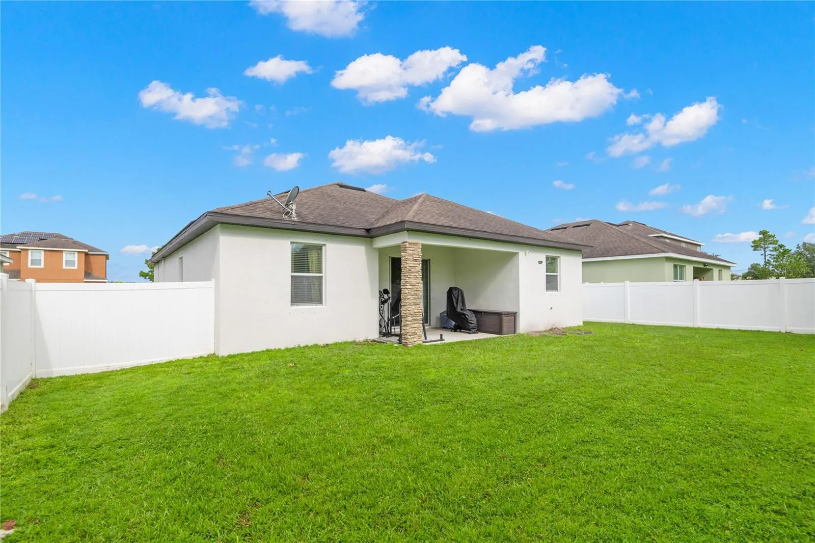 14245 ALISTAR MANOR DR