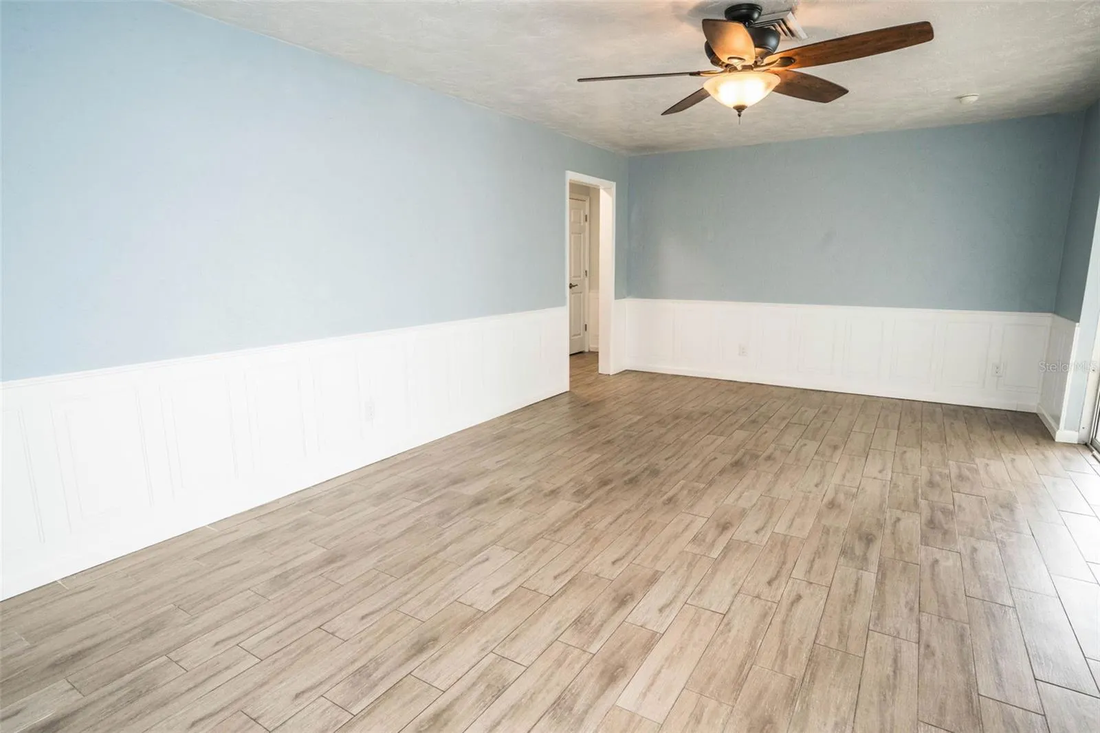6322 BALBOA LN