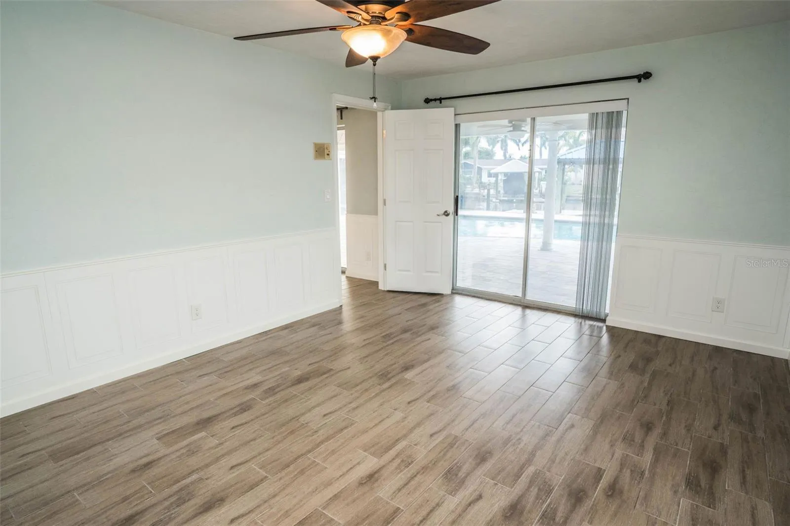 6322 BALBOA LN
