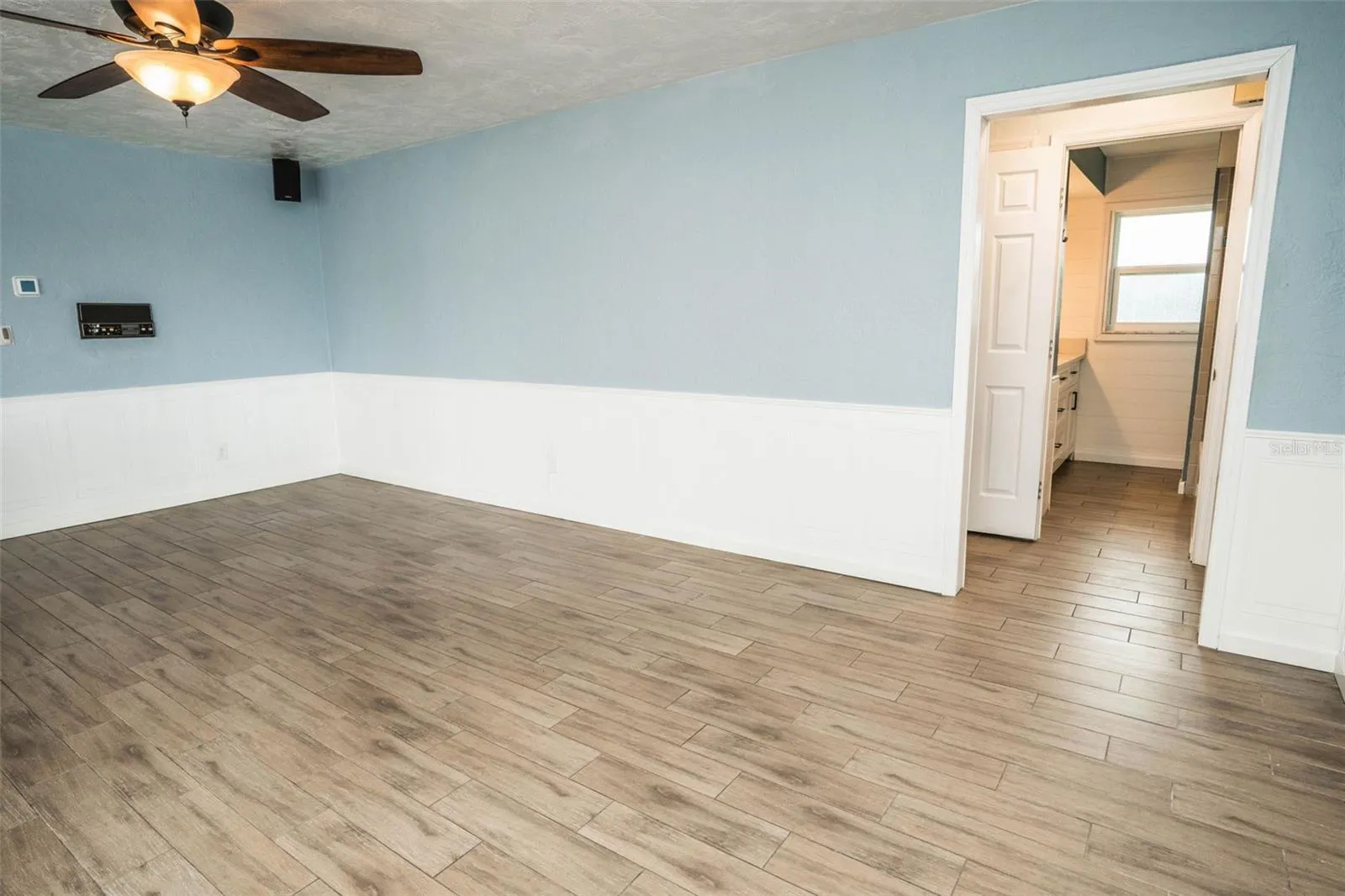6322 BALBOA LN