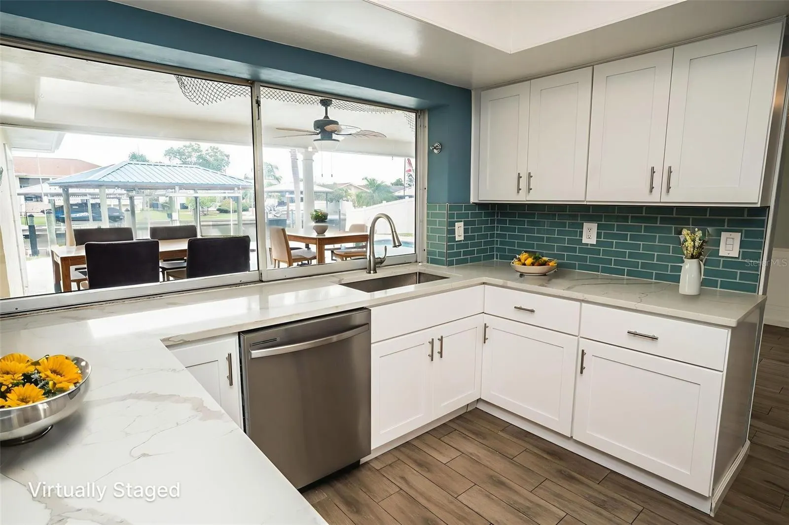 6322 BALBOA LN