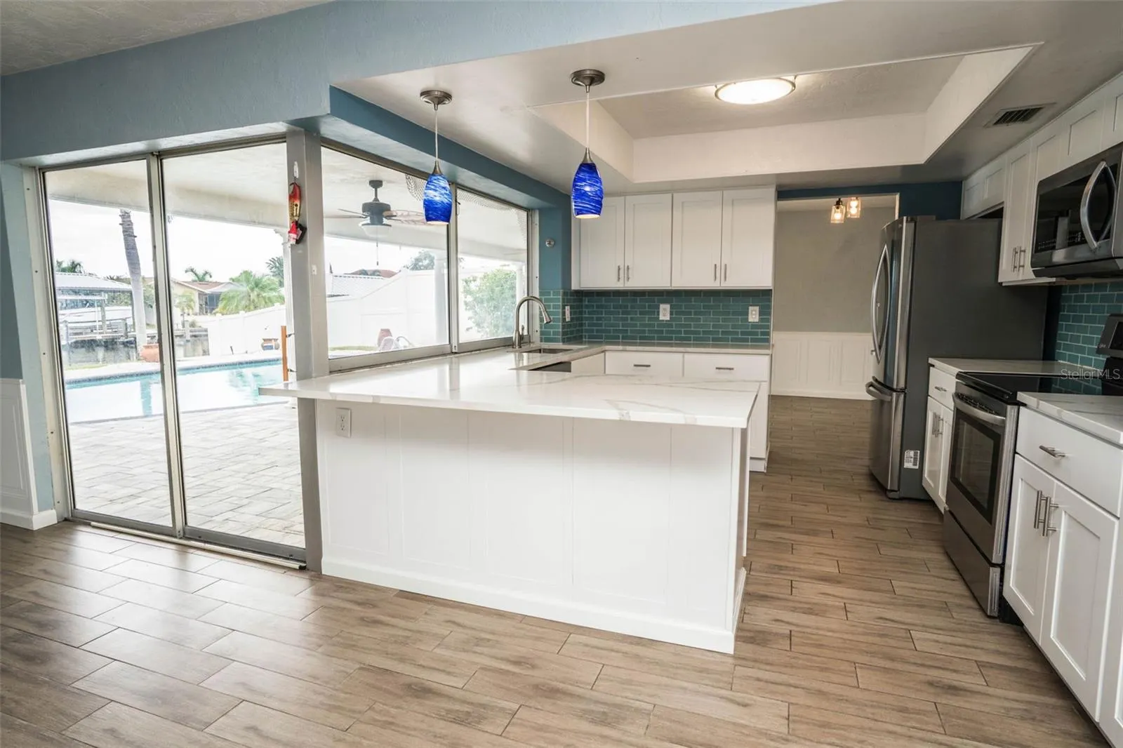 6322 BALBOA LN