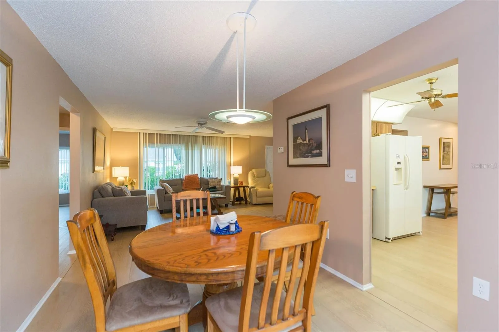 1145 LANYARD ST