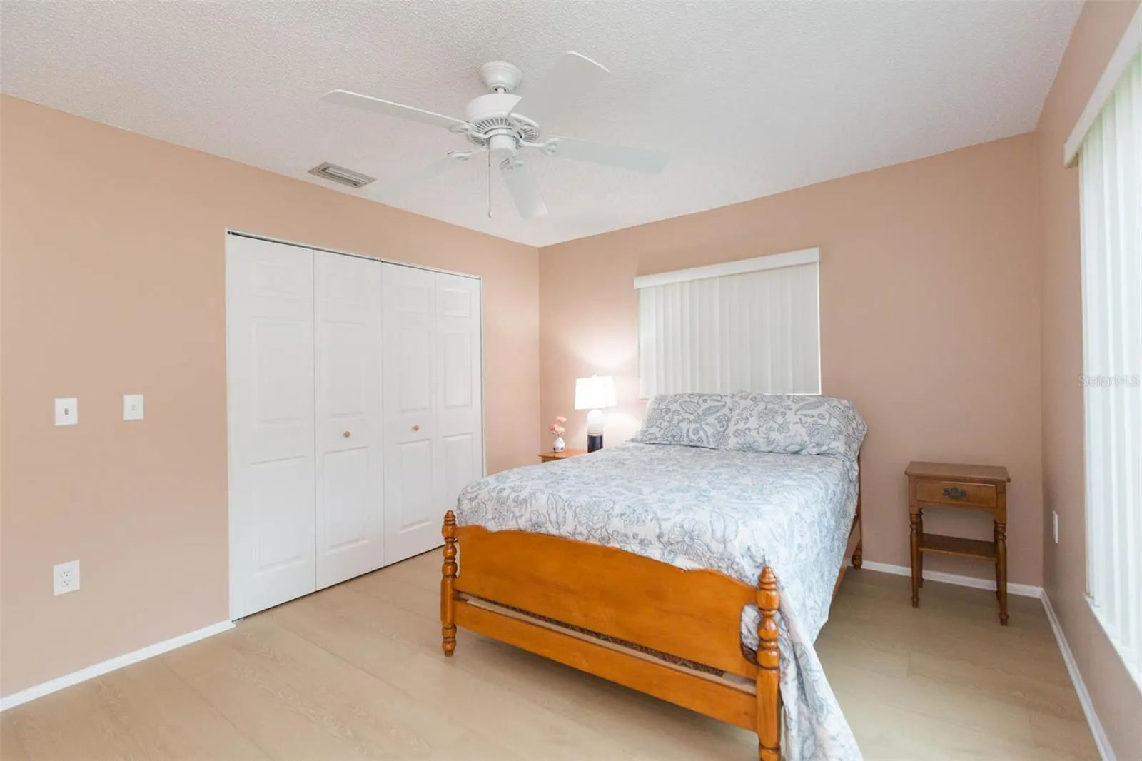 1145 LANYARD ST