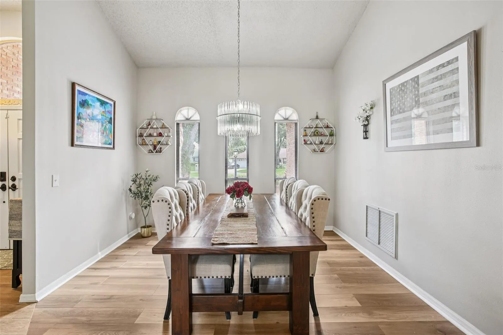 2110 ARBOR OAKS DR