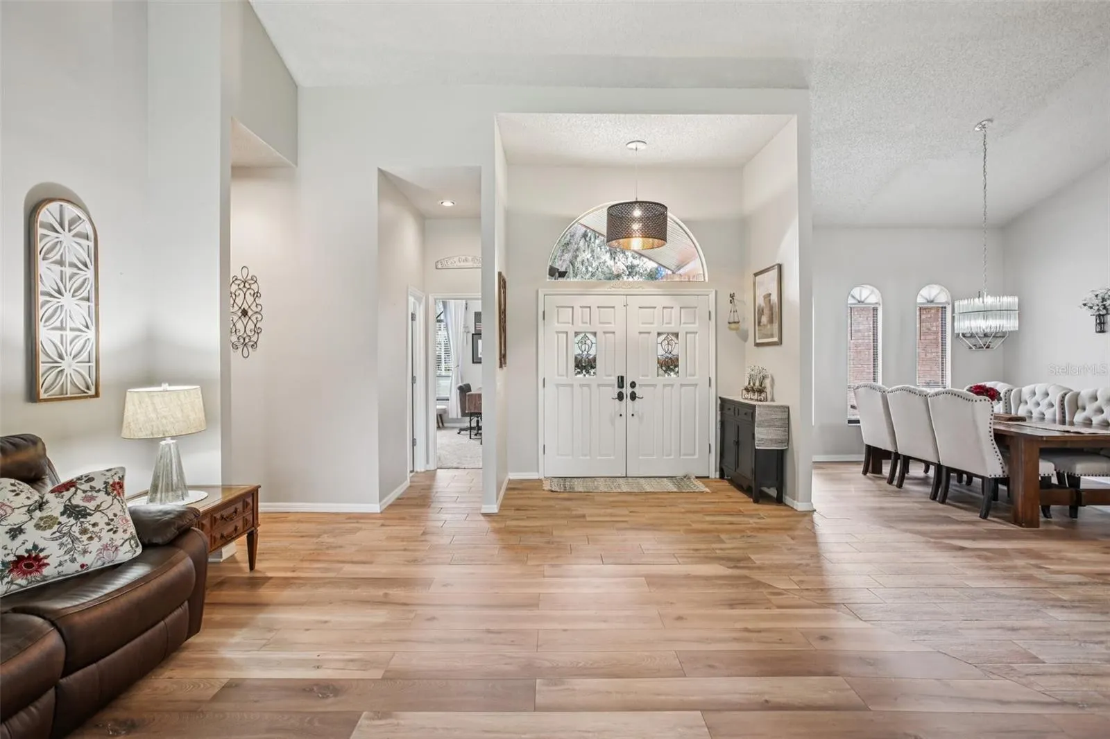 2110 ARBOR OAKS DR